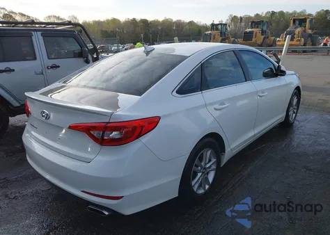 2016 Hyundai Sonata Se z USA, uszkodzony, nr VIN 5NPE24AFXGH404821